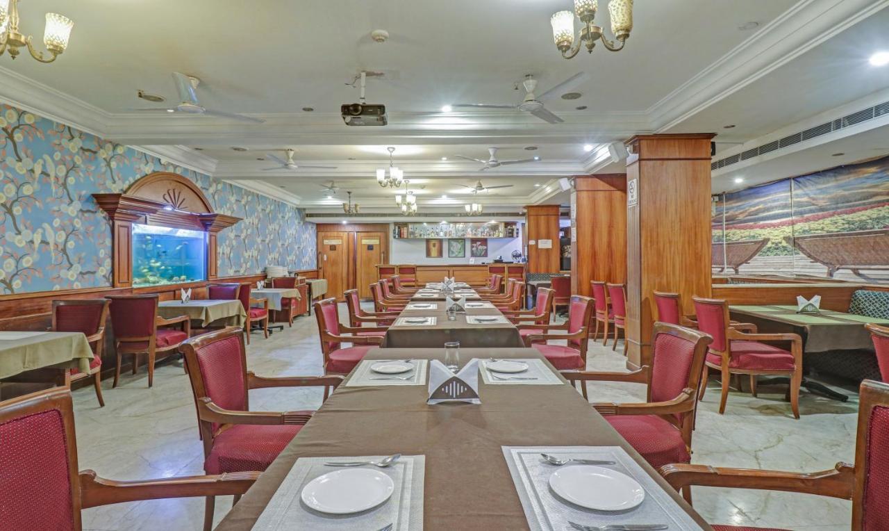 Treebo Komfort Suites, 3 Km From Mysore Palace Екстер'єр фото