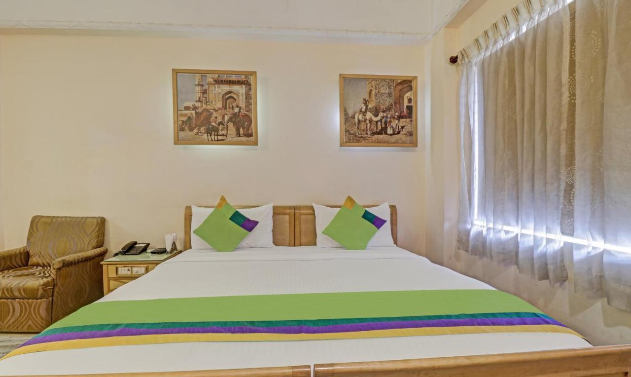 Treebo Komfort Suites, 3 Km From Mysore Palace Екстер'єр фото
