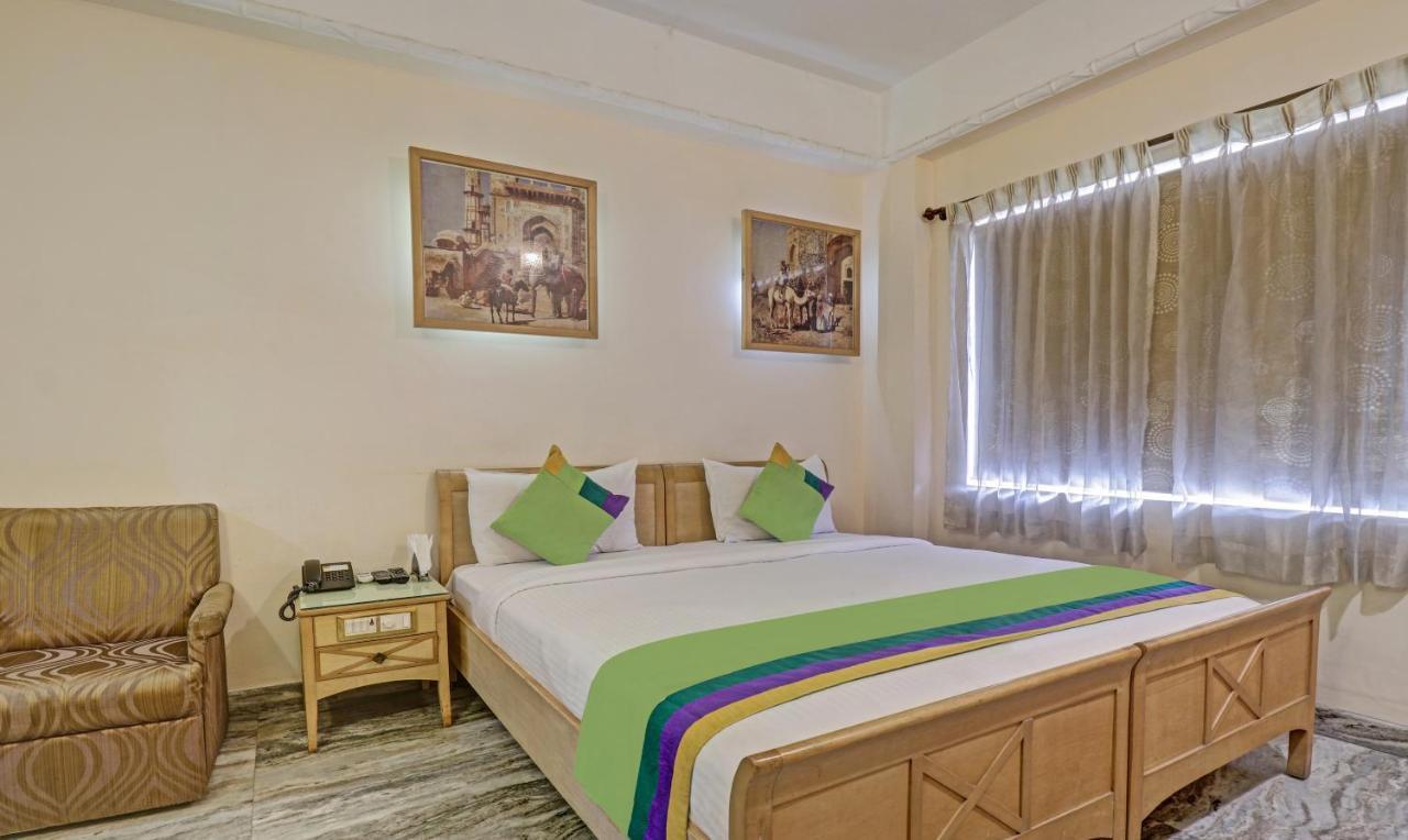Treebo Komfort Suites, 3 Km From Mysore Palace Екстер'єр фото