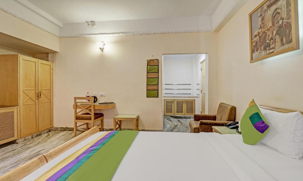 Treebo Komfort Suites, 3 Km From Mysore Palace Екстер'єр фото