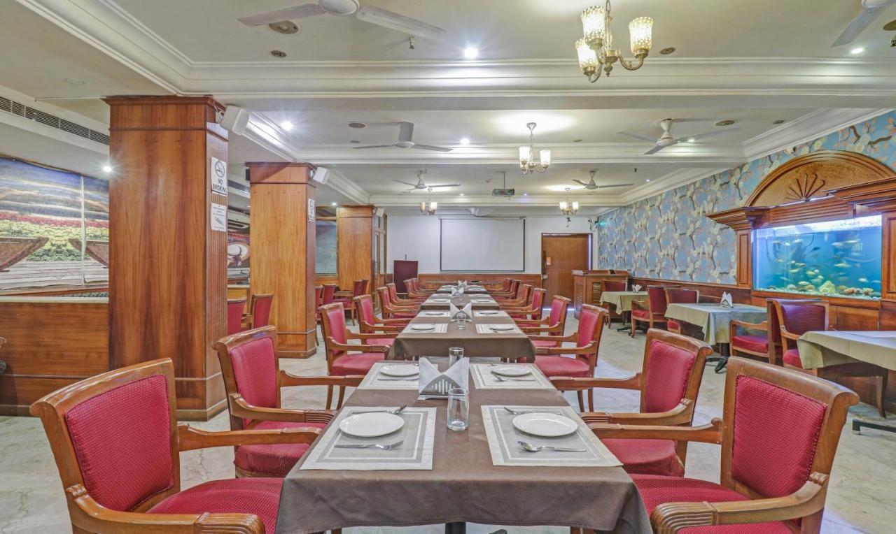 Treebo Komfort Suites, 3 Km From Mysore Palace Екстер'єр фото
