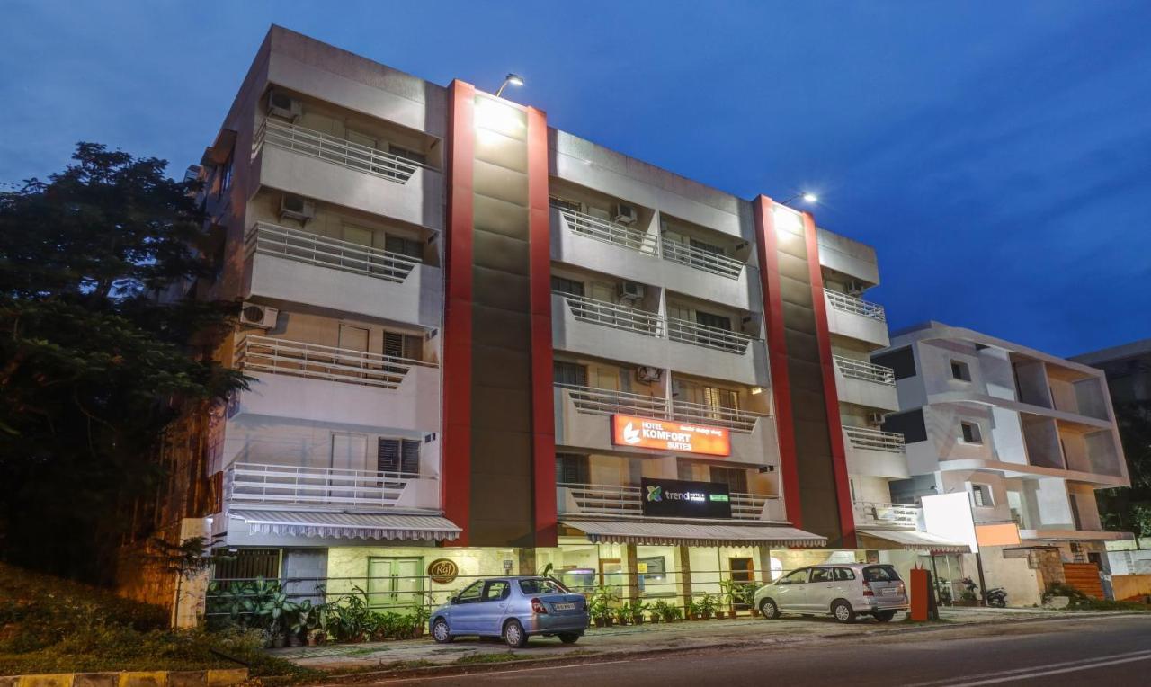 Treebo Komfort Suites, 3 Km From Mysore Palace Екстер'єр фото