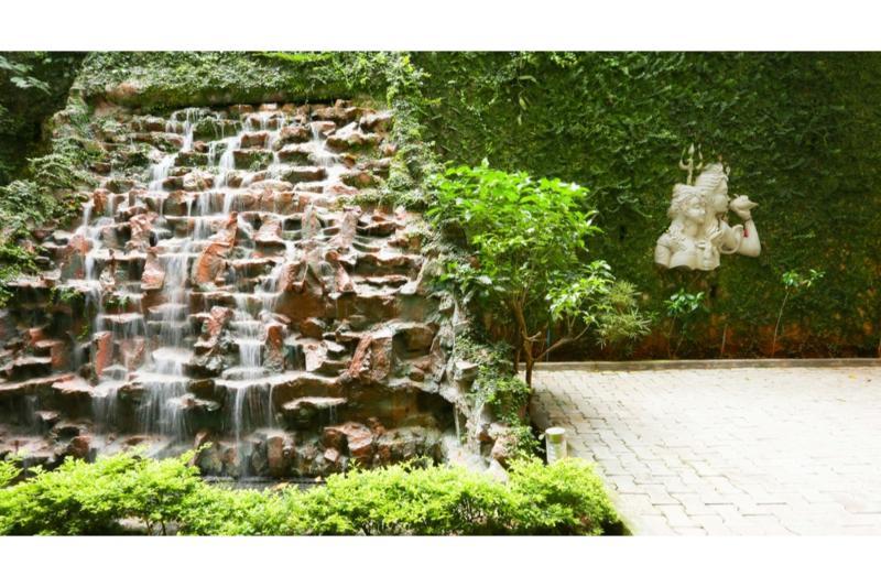 Treebo Komfort Suites, 3 Km From Mysore Palace Екстер'єр фото